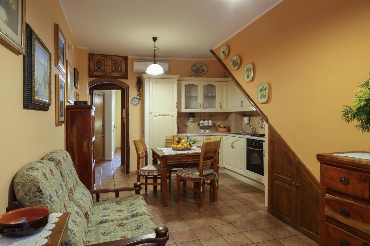 Ferienwohnung Casa Antico Borgo Cuseni Taormina Exterior foto